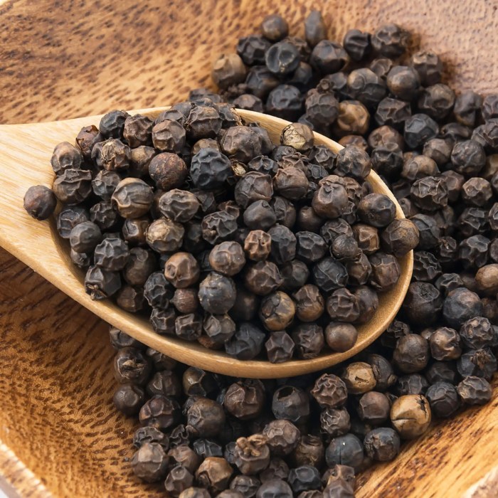 Black pepper plant seeds